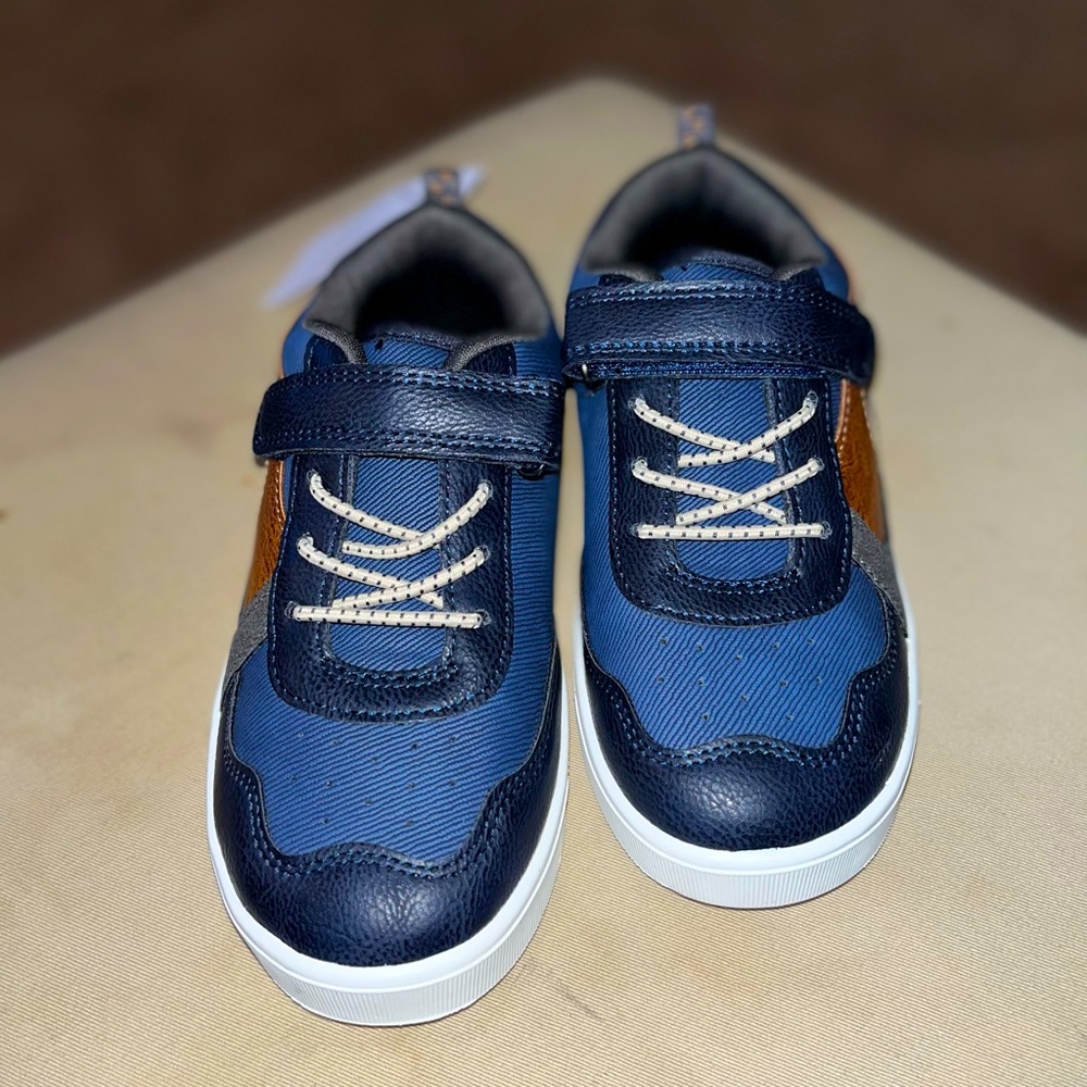 OshKosh B’gosh Toddler Shoe